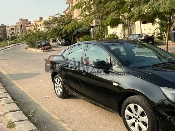 أوبل أسترا 2018 سيدان 1600cc اتوماتيك للبيع