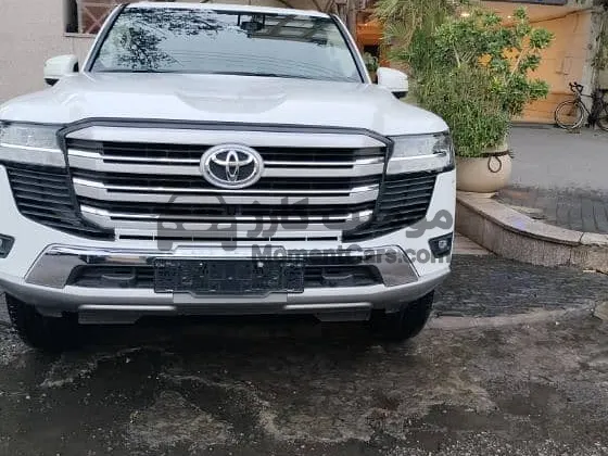 لاند كروزر 2022 توب لاين 50 ألف كم للبيع