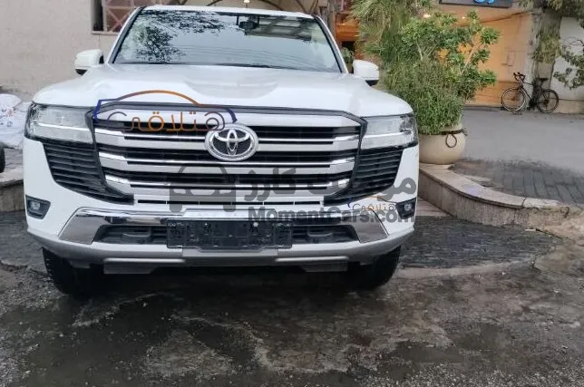 تويوتا لاند كروزر 2022 اتوماتيك للبيع
