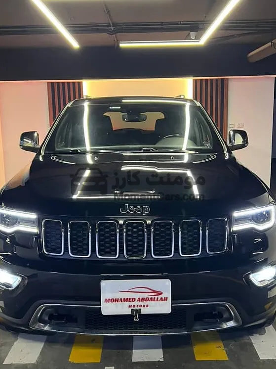 جيب جراند شيروكي 2020 5.7 لتر 80 ألف كم للبيع