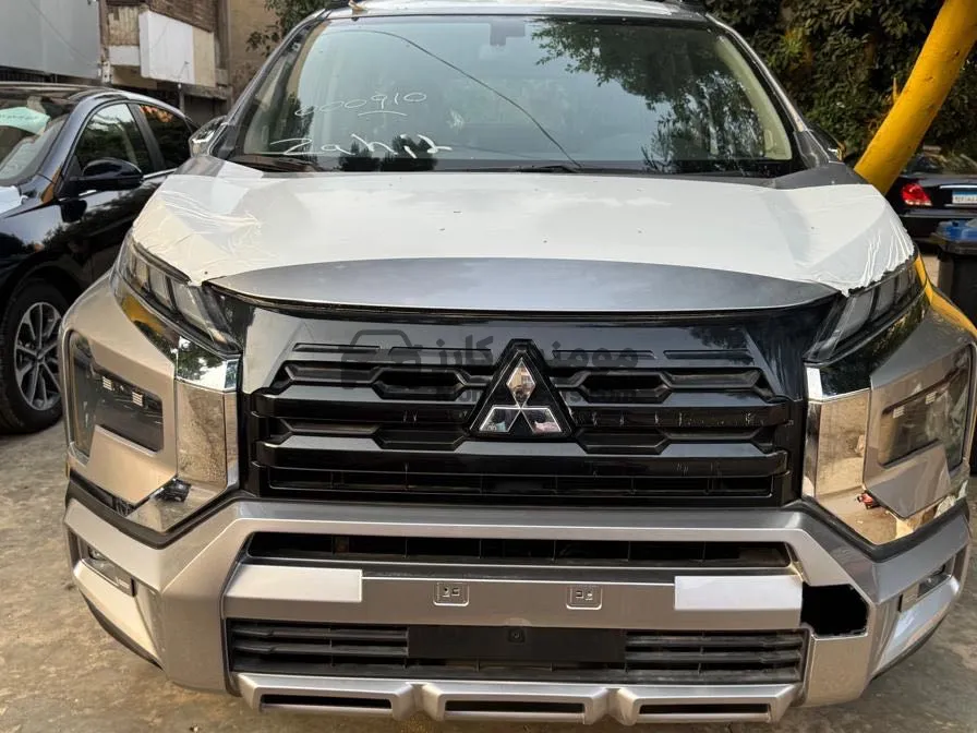 ميتسوبيشي اكسباندر 2025 جديدة اتوماتيك