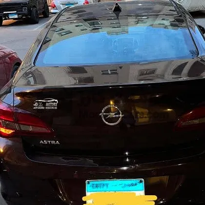 أوبل أسترا 2014 ديزل أوتوماتيك للبيع