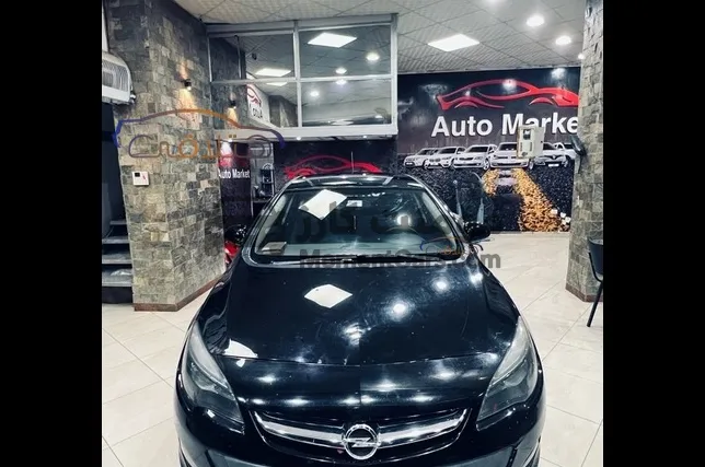 اوبل أسترا 2020 أتوماتيك - 139 كم فقط