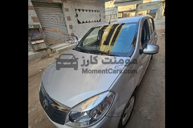 رينو سانديرو 2013 أتوماتيك للبيع