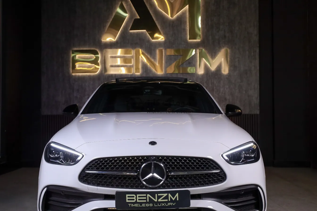 مرسيدس C180 AMG 2025 جديدة للبيع أوتوماتيك