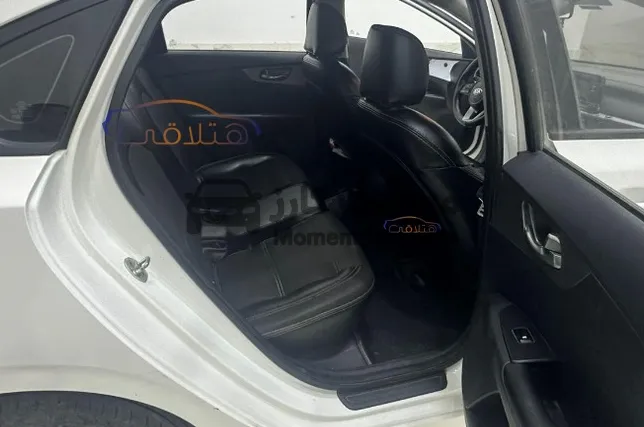 كيا جراند سيراتو 2021 اتوماتيك EX للبيع