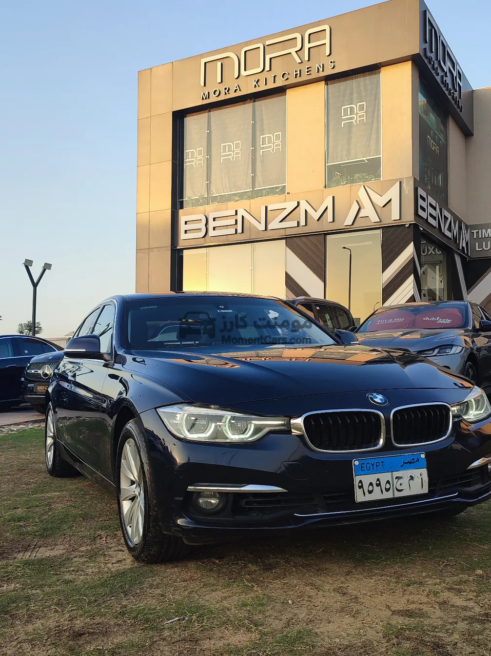 بي ام دبليو 318i Luxury 2018 اتوماتيك للبيع