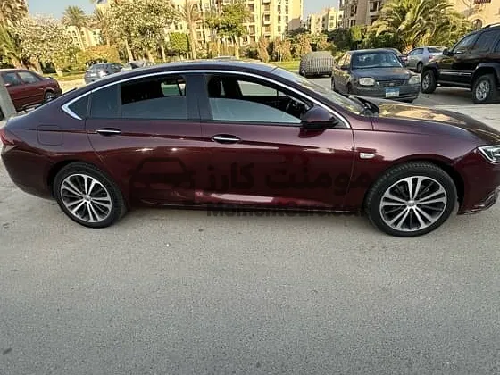 أوبل انسيجنيا 2018 توب لاين للبيع في مصر | 1500 تربو بحالة ممتازة