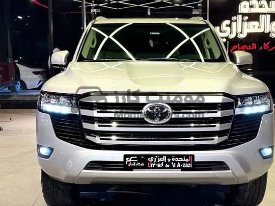 لاند كروزر 2022 GXR توين تيربو للبيع