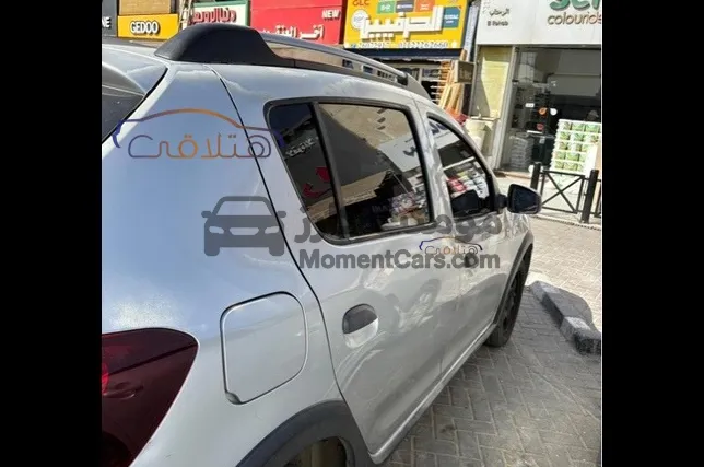 رينو سانديرو ستيب واي 2016 أوتوماتيك فابريكة دواخل