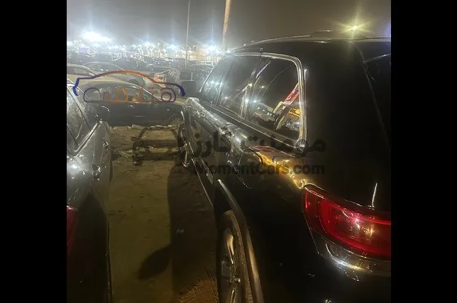 جيب جراند شيروكي 2016 ليميتد اتوماتيك