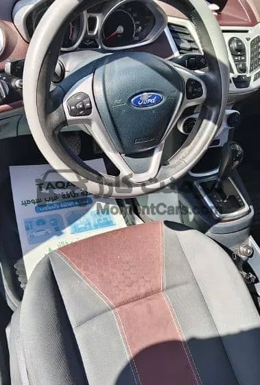 فورد فييستا 2012 أوتوماتيك للبيع