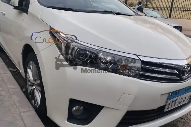 تويوتا كورولا 2015 اتوماتيك للبيع 55 ألف كم