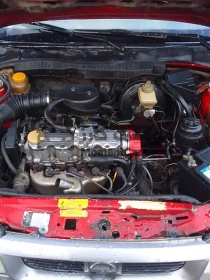 أوبل فيكترا 1995 مانيوال سيدان للبيع