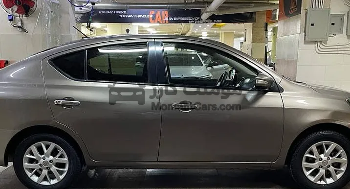 نيسان صني 2017 اتوماتيك حالة ممتازة للبيع