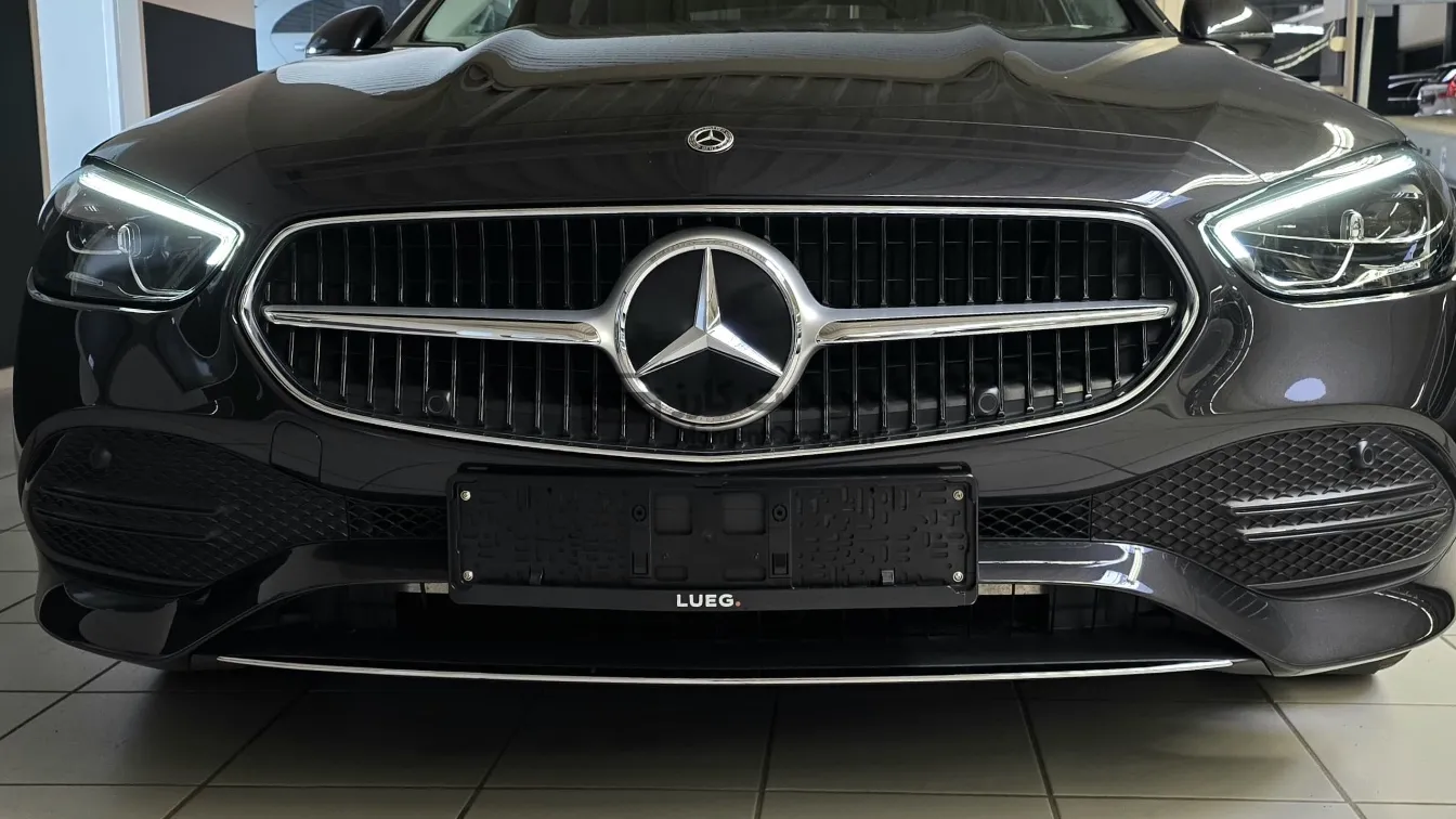 مرسيدس A 250e 2024 وارد ألمانيا 15 ألف كم