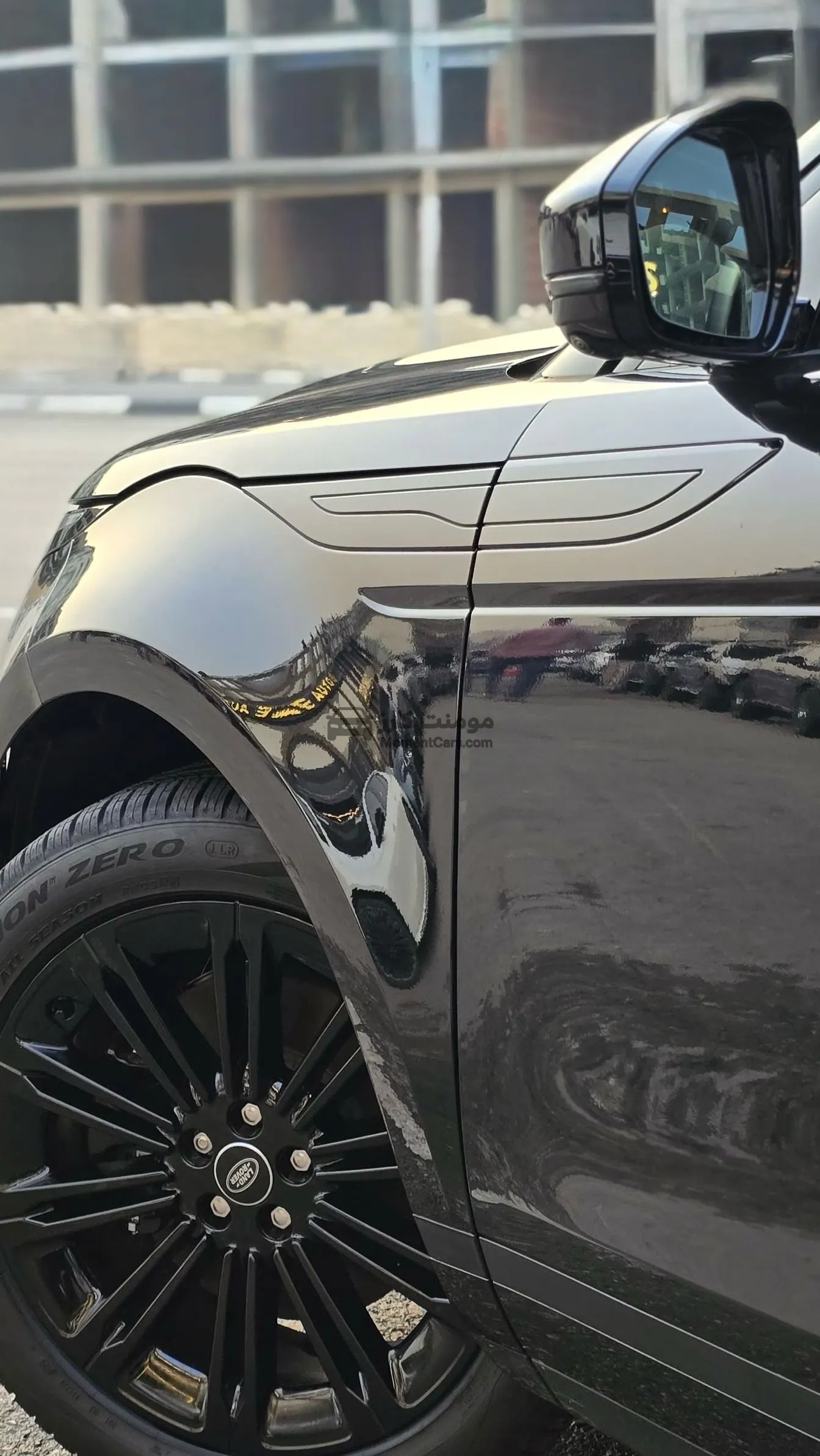 رينج روفر ايفوك 2026 R-DYNAMIC SE للبيع