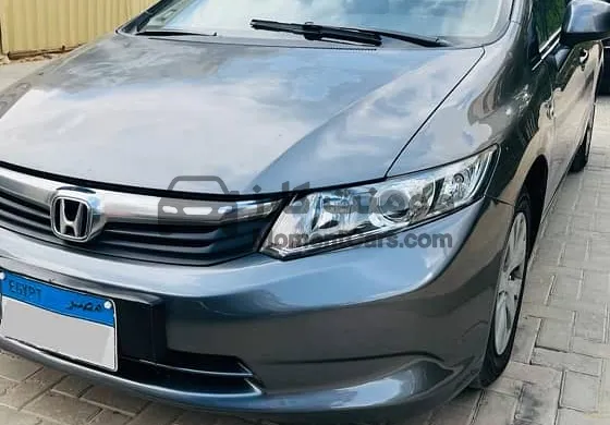 هوندا سيفيك 2012 اتوماتيك حالة ممتازة للبيع