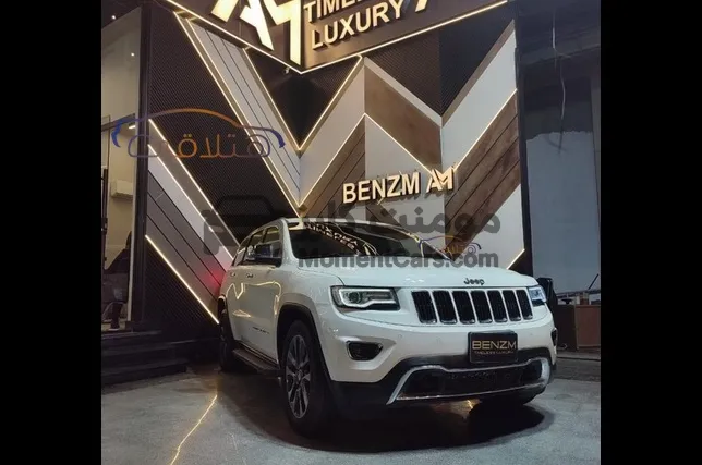 جيب جراند شيروكي 2018 اتوماتيك للبيع