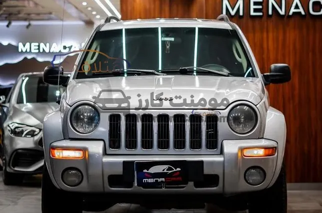 جيب ليبرتي 2004 اتوماتيك للبيع 160 ألف كم