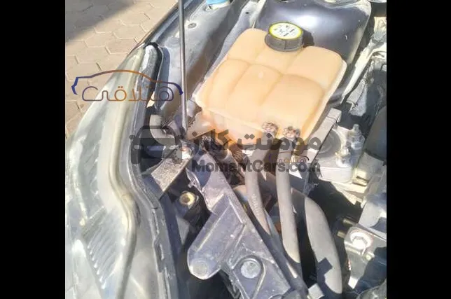 فورد فوكس 2010 Ghia اتوماتيك فتحة سقف