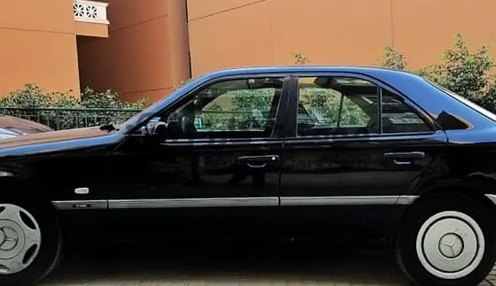 مرسيدس C180 موديل 2000 اتوماتيك للبيع