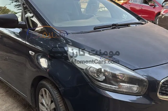 للبيع كيا كارينز 2015 أوتوماتيك فئة تانية خليجي