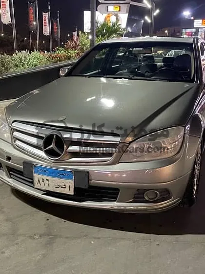 للبيع مرسيدس C200 2009 كومبريسور أوتوماتيك