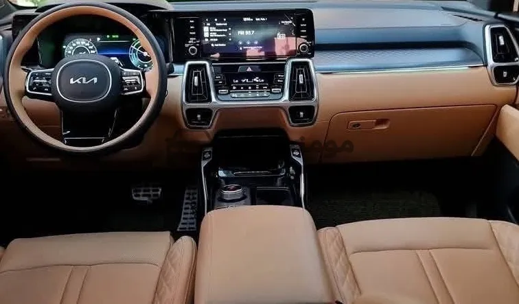 كيا سورينتو 2022 هايبرد اتوماتيك للبيع