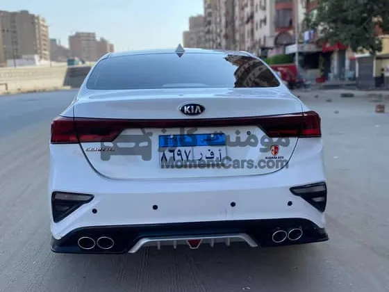 كيا سيراتو 2020 اتوماتيك 157 ألف كم بحالة ممتازة