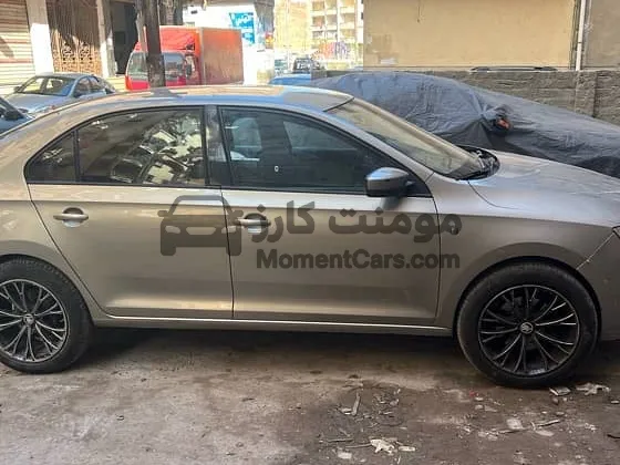 سكودا رابيد 2015 أعلى فئة أول مالك 128 ألف كم