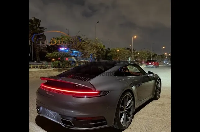 بورش كاريرا 2021 كوبيه اتوماتيك للبيع