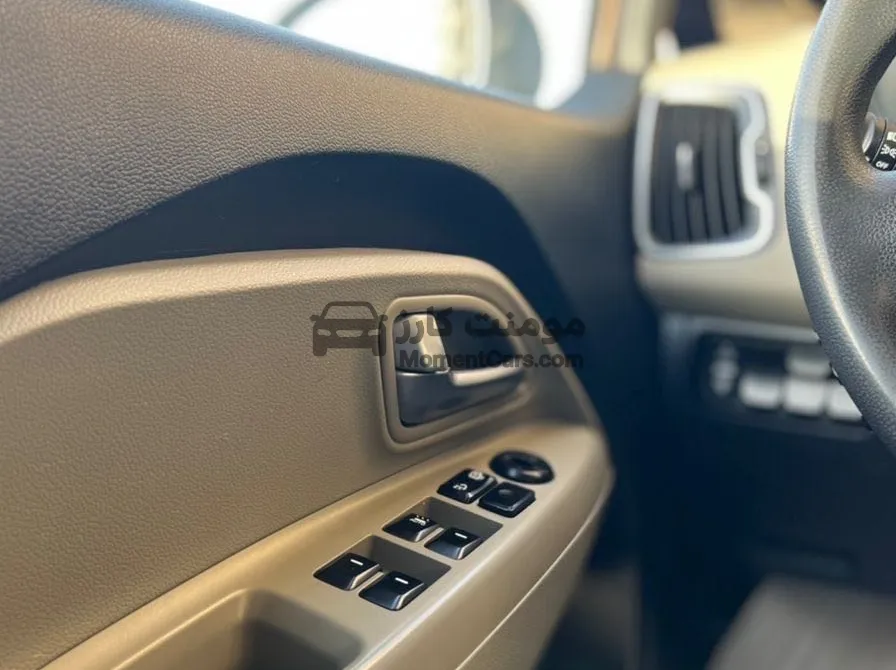 كيا ريو 2015 هاتشباك اتوماتيك للبيع