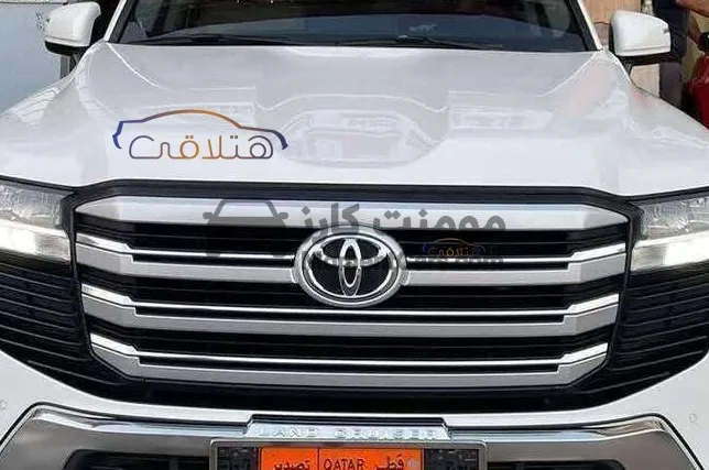 لاند كروزر 2022 اتوماتيك VX - حالة ممتازة