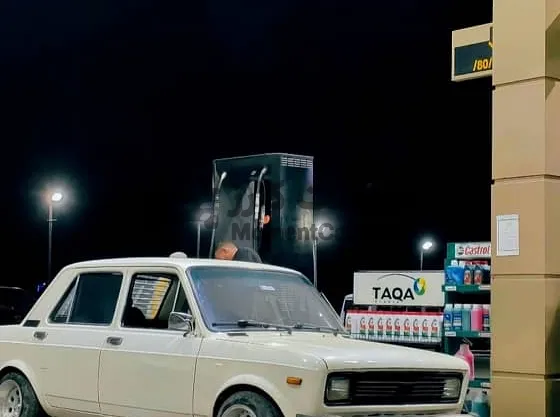 فيات 128 موديل 1987 (1300cc) راكبة كراسي سيراتو