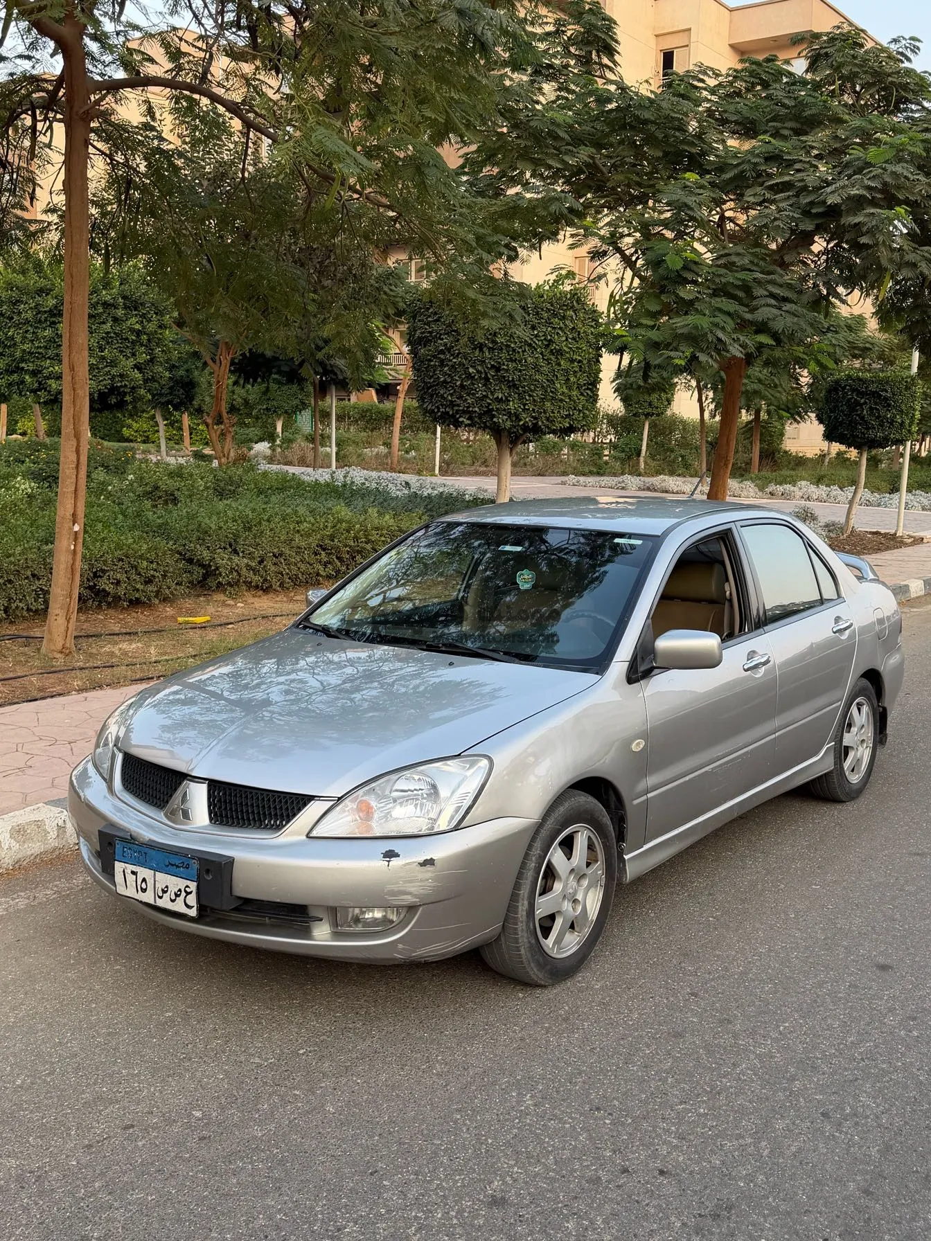 لانسر بومة 2007 اتوماتيك 1600 سي سي للبيع