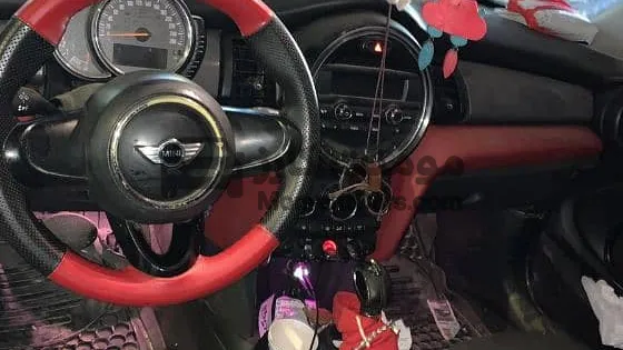 ميني كوبر 2015 اتوماتيك رشة نضافة تحتاج عفشة