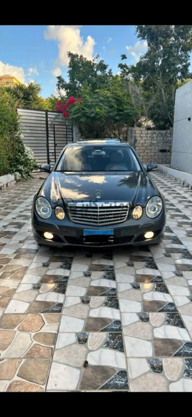 مرسيدس E230 موديل 2009 اتوماتيك للبيع