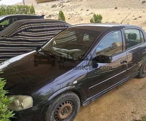 أوبل أسترا 2004 أوتوماتيك سيدان للبيع
