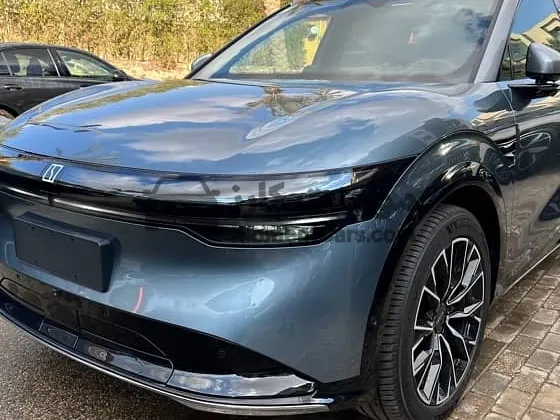 زيكر 7X 2025 كهرباء SUV أعلى فئة للبيع