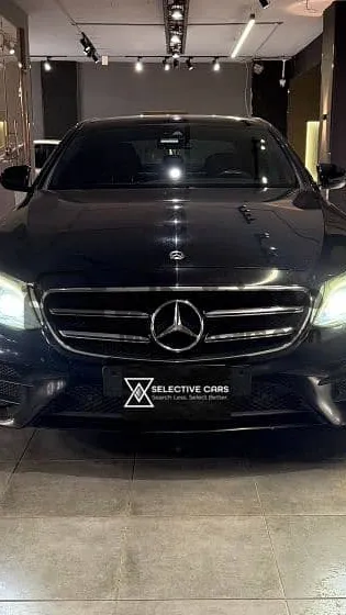 مرسيدس E300 AMG 2020 حالتها ممتازة للبيع