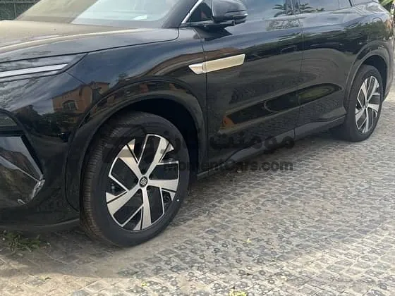 بي واي دي تانج إل 2025 SUV زيرو للبيع