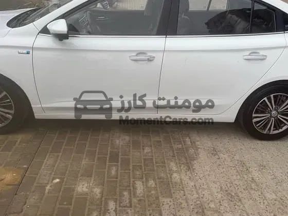 ام جي 5 موديل 2025 اعلي فئة للبيع