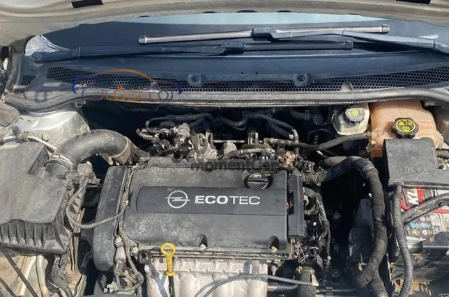 اوبل استرا 2013 اتوماتيك أول فئة