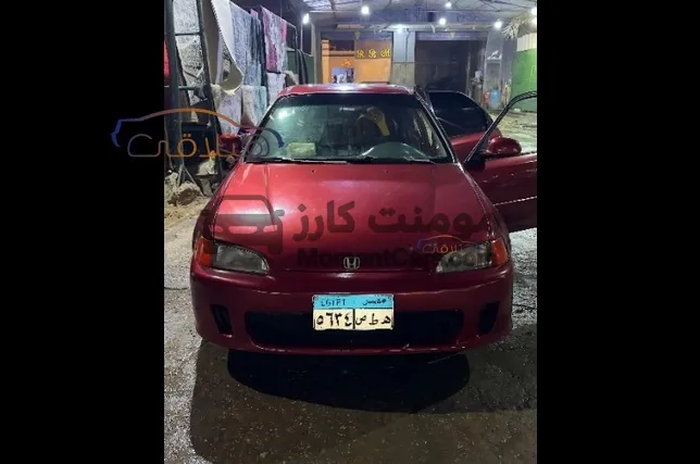 هوندا سيفيك 1993 أوتوماتيك حالتها ممتازة للبيع