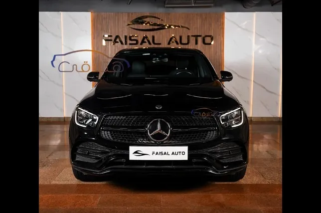 مرسيدس GLC 200 2023 أتوماتيك 25 ألف كم للبيع