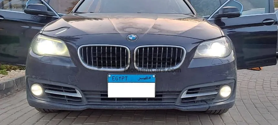بي ام دبليو 520i F10 2014 فبريكة للبيع