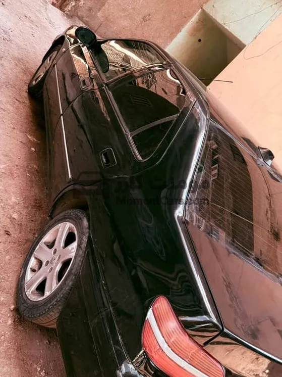 بيجو 406 اتوماتيك 2000 فرش جلد للبيع