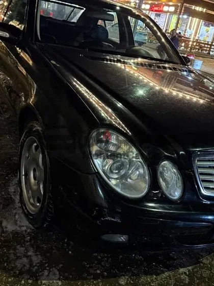 مرسيدس E200 2003 كمبروسر ألماني دواخل فابريكة