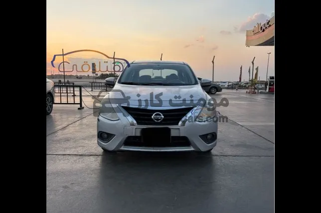 نيسان صني 2018 اتوماتيك فابريكا بالكامل 90 ألف كم